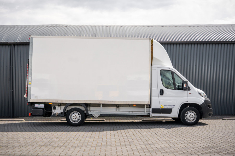 Fiat Ducato 2,3 140PK | Bakwagen met laadklep | 3-Zits | LED | Cruise | Airco