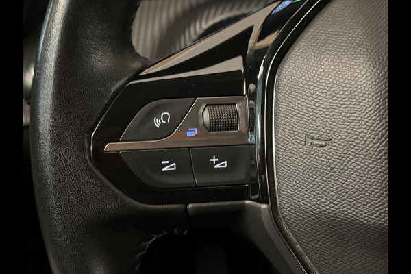 Peugeot 208 1.2 PureTech 100PK Allure Pack | Camera | Carplay | LED | Keyless | Incl. garantie