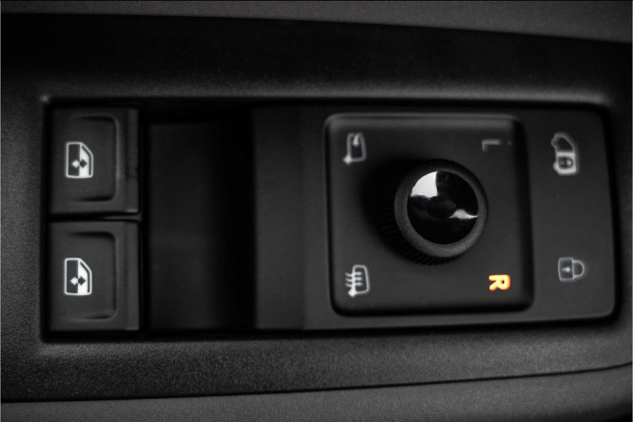 Volkswagen ID. Buzz Cargo 79KWH | WLPT 445 | IQ Light| 360° Camera | Carplay | PDC | Zijschuifdeur L+R |
