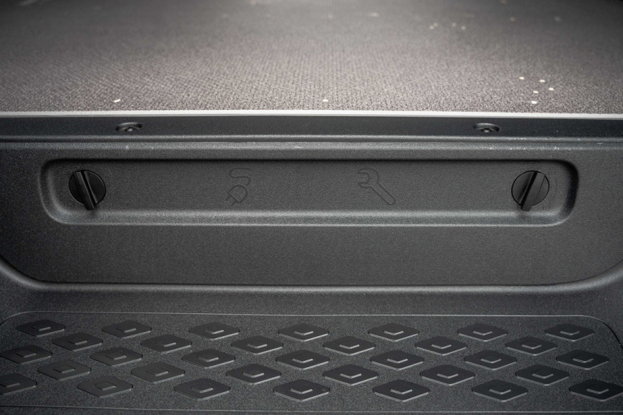 Volkswagen ID. Buzz Cargo 79KWH | WLPT 445 | IQ Light| 360° Camera | Carplay | PDC | Zijschuifdeur L+R |
