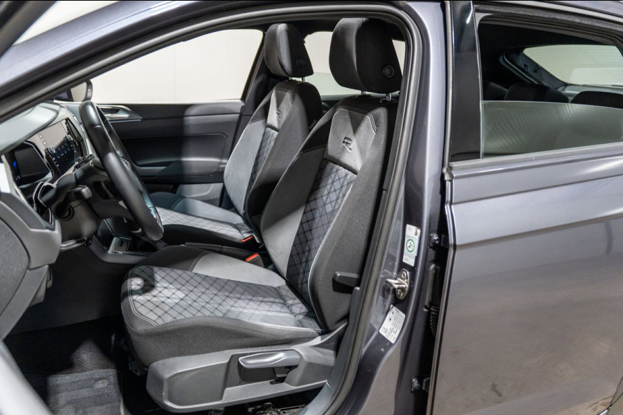 Volkswagen Taigo 1.5 TSI R-Line IQ DSG PANO PDC