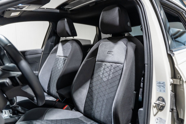 Volkswagen Taigo 1.5 TSI R-Line DSG PANO IQ