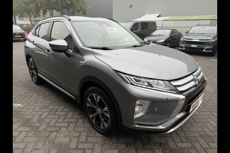 Mitsubishi Eclipse Cross 1.5 DI-T First Edition (Trekhaak (1.600kg) - Camera - Leder incl stoelverwarming - Parkeersensoren V+A - Keyless Entry - Head up