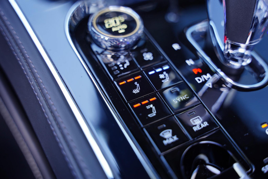 Bentley Continental GTC 6.0 W12 First Edition Full Carbon