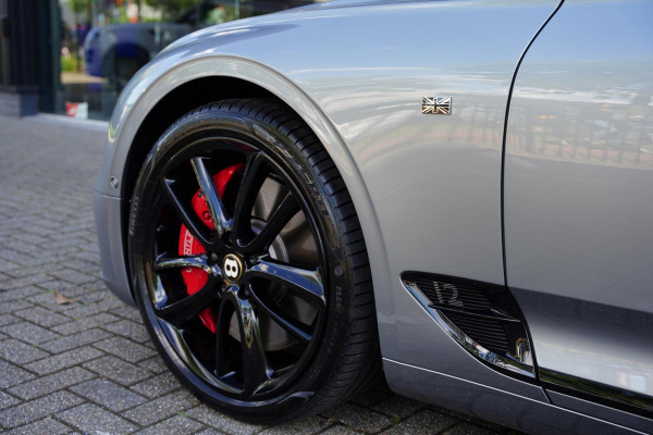 Bentley Continental GTC 6.0 W12 First Edition Full Carbon