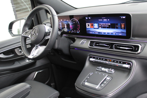 Mercedes-Benz V-Klasse 300d / DC / AMG / 4-Matic / Panorama / Elec Stoelen / Burmester / Vol Opties / NIEUWSTAAT