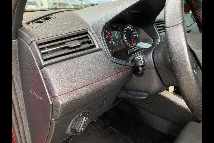 Seat Arona 1.0 TSI FR Xcellence Business Intense | Navigatie | Camera | Cruise