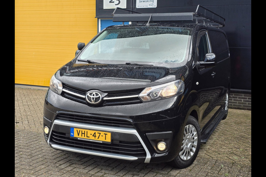 Toyota ProAce Worker 2.0 D-4D Professional / AUT / NAP / Navi / Cruise Control / 3 Zits / Schuifdeur / Trekhaak