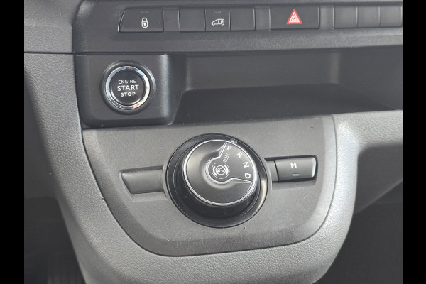 Toyota ProAce Worker 2.0 D-4D Professional / AUT / NAP / Navi / Cruise Control / 3 Zits / Schuifdeur / Trekhaak