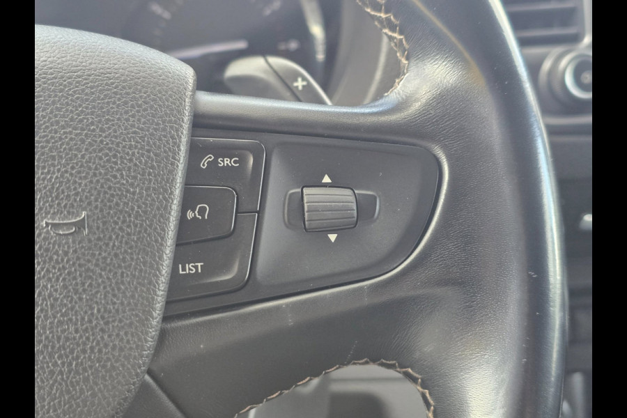 Toyota ProAce Worker 2.0 D-4D Professional / AUT / NAP / Navi / Cruise Control / 3 Zits / Schuifdeur / Trekhaak