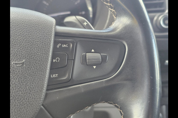 Toyota ProAce Worker 2.0 D-4D Professional / AUT / NAP / Navi / Cruise Control / 3 Zits / Schuifdeur / Trekhaak
