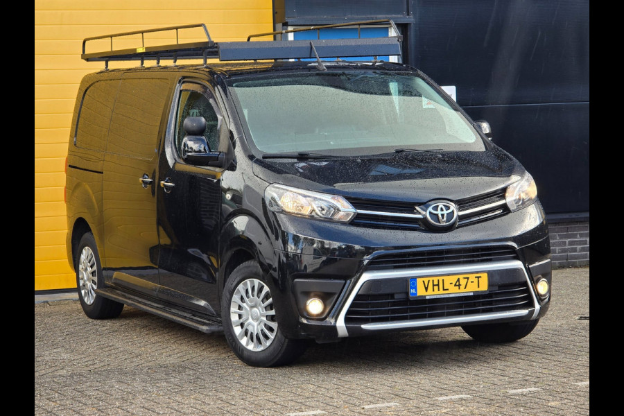 Toyota ProAce Worker 2.0 D-4D Professional / AUT / NAP / Navi / Cruise Control / 3 Zits / Schuifdeur / Trekhaak