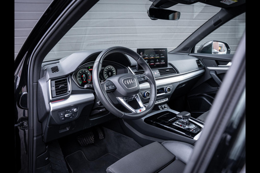 Audi Q5 Sportback 55 TFSI e S edition Competition - Luchtv. l Carbon pack l HUD l B&O