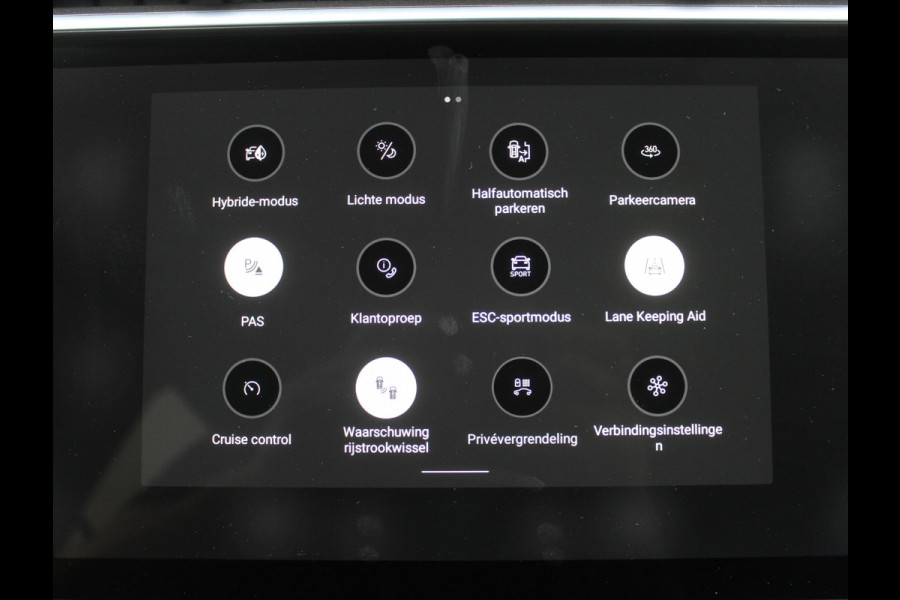 Lynk & Co 01 1.5 CARPLAY | CLIMATE | STOELVERW | 360CAMERA | PANODAK | WIFI | LED | DAB | NAVI | ELECSTOEL+MEM | ELECAKLEP | ADAPCRUISE