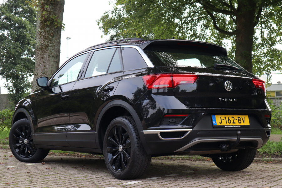 Volkswagen T-Roc 1.0 TSI Style | Trekhaak | Carplay | ACC |