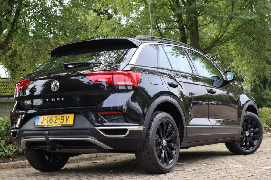 Volkswagen T-Roc 1.0 TSI Style | Trekhaak | Carplay | ACC |