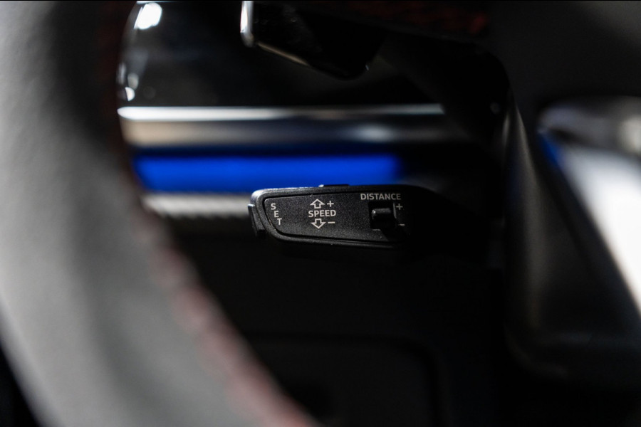 Audi Q8 4.0 TFSI RS Q8 quattro Pano Keramisch CARBON B&O 3D FULL