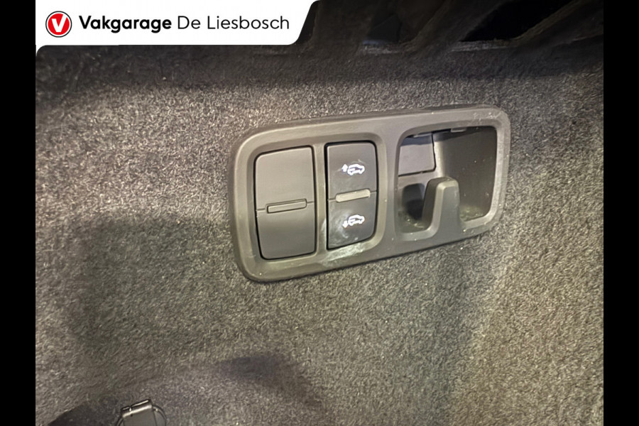 Audi Q8 60 TFSI e quattro Pro Line S Competition 489pk | Panoramadak | luchtvering | head-up | 360 camera | 22 inch