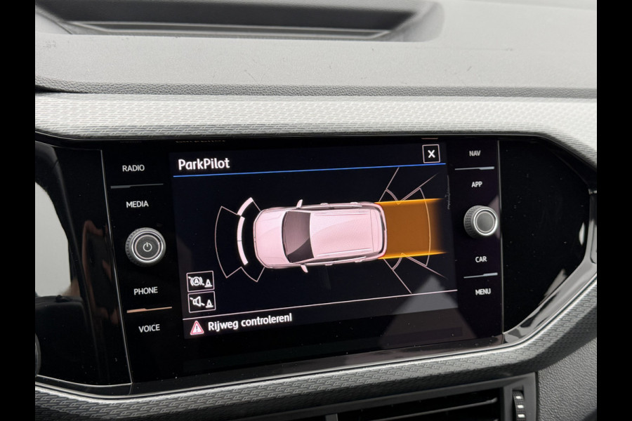 Volkswagen T-Cross 1.0 TSI R-Line | ACC | Dodehoek | LED | DAB+ | 18 inch