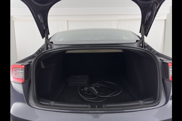 Tesla Model 3 RWD 60 kWh [3-Fase-11kW] {SoH-88%} (INCL-BTW) Aut. *HEATPUMP | PANO | AUTOPILOT | LEATHER | KEYLESS | FULL-LED | MEMORY-PACK | TOPVIEW | DAB | CARPLAY | DIGI-COCKPIT | LANE-ASSIST | HEATED-COMFORTSEATS | 18"ALU*