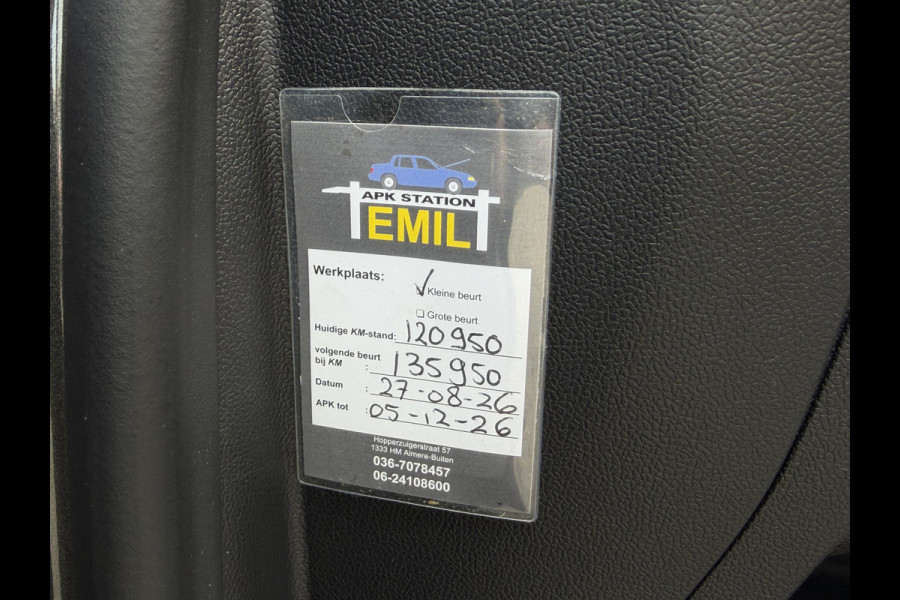 Ford Focus 1.0 Titanium Business Automaat / Keyless / Carplay / Navigatie / PDC v+a