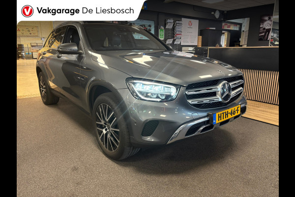 Mercedes-Benz GLC 300e 4MATIC Premium Plus / trekhaak / sfeer verlichting / panorama-dak / virtual