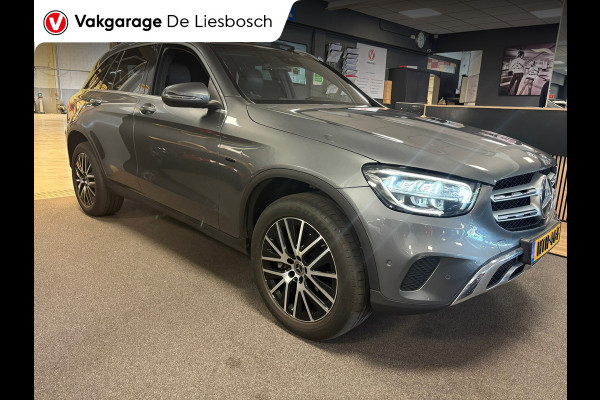 Mercedes-Benz GLC 300e 4MATIC Premium Plus / trekhaak / sfeer verlichting / panorama-dak / virtual