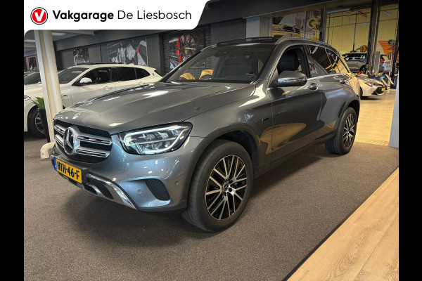 Mercedes-Benz GLC 300e 4MATIC Premium Plus / trekhaak / sfeer verlichting / panorama-dak / virtual