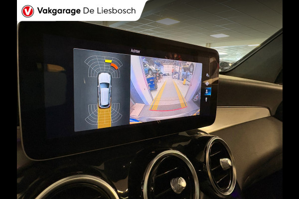 Mercedes-Benz GLC 300e 4MATIC Premium Plus / trekhaak / sfeer verlichting / panorama-dak / virtual
