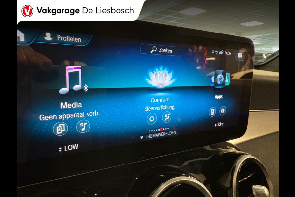 Mercedes-Benz GLC 300e 4MATIC Premium Plus / trekhaak / sfeer verlichting / panorama-dak / virtual