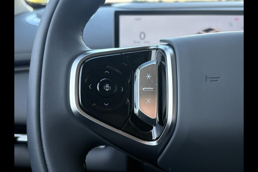 GEELY Starray EM-i 1.5 Max+ 262 PK | Panoramadak | Stoelverwarming & verkoeling | 136km EV WLTP | 360 Camera | Achterbank verwarmd | Parkeersensoren | 19 Inch LMV |