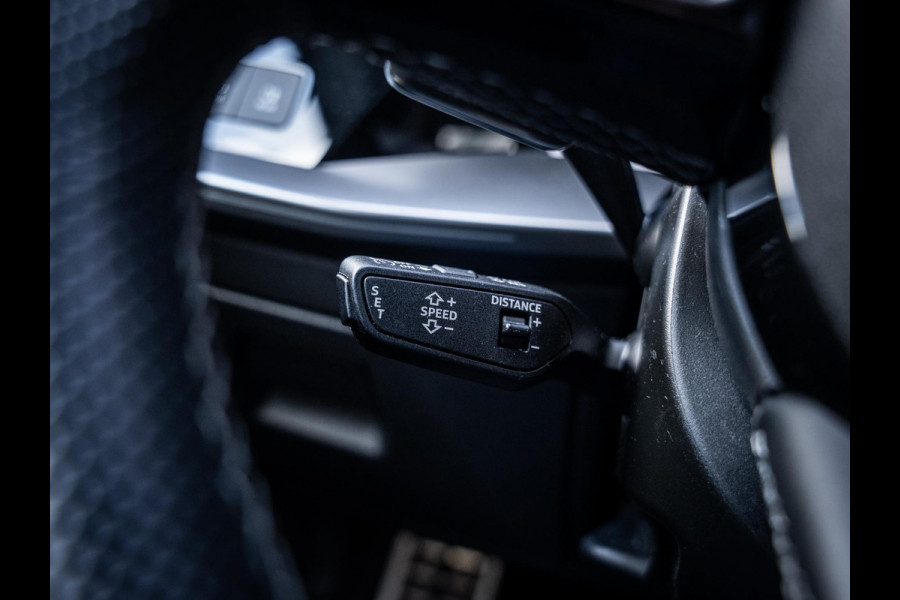 Audi A3 Sportback 45 TFSI e S edition Competition 3xS-line - S3 Look l Matrix l ACC l Sfeeverl.