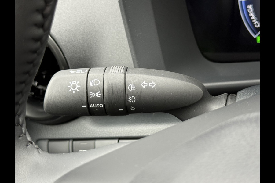 Toyota C-HR 2.0 Hybrid 200 Executive | ACC | Memory | HUD | 360* Camera | 19 inch