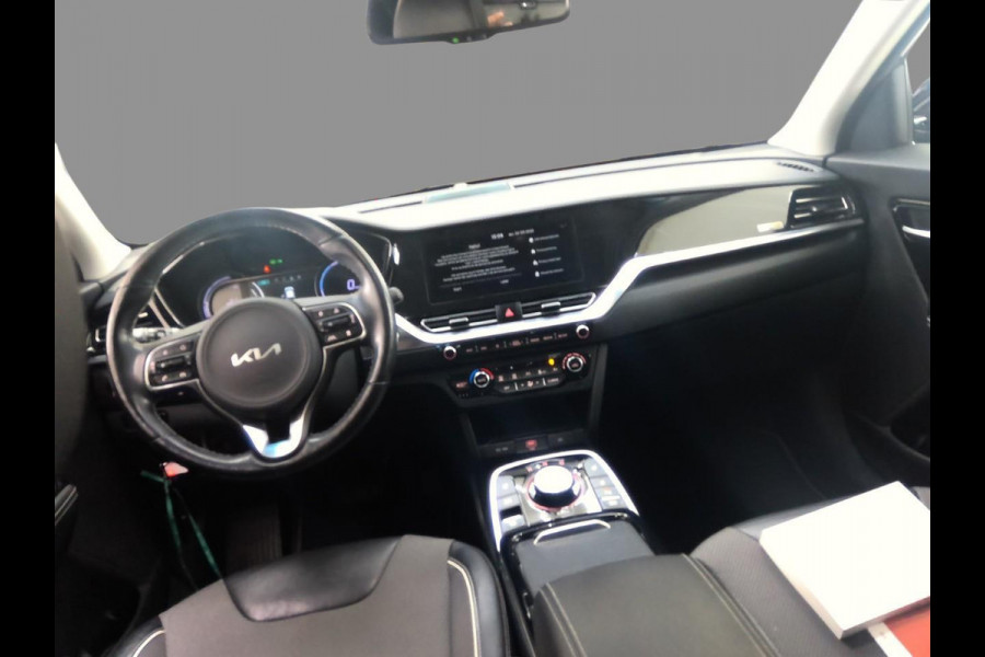 Kia e-Niro DynamicPlusLine 64 kWh SOH 98% | Schuif - Kanteldak | Navigatie