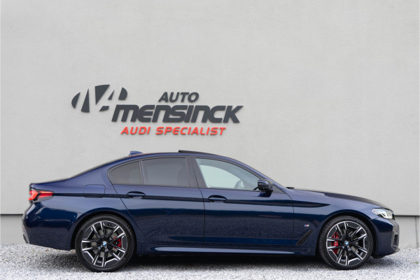 BMW 5 Serie 530e M Sport / M Sportstoelen/ Schuif-kanteldak/ Harman Kardon/ Head-up/ 210 kW