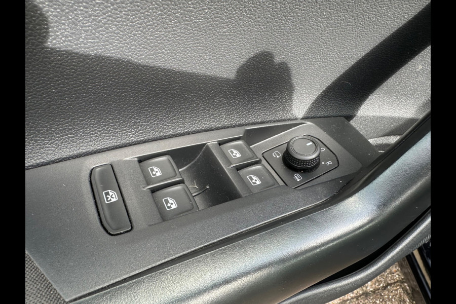Volkswagen Polo 1.0 TSI R-Line * LMV * PDC * DIGITAAL DASHBOARD *