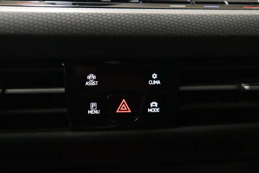 Volkswagen Golf 2.0 TSI GTI 45 JAHRE CLUBSPORT AKRA/PANO/ACC/DCC/CAM/HUD/CARPLAY/IQ/VOLL