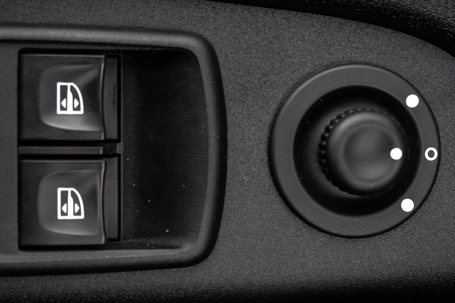 Renault Trafic Passenger 1.6dCi 9-Pers L2H1 | Incl. BPM, BTW vrij | R-Link | Navi | Airco | Cruise | PDC | MF Stuur | Start / Stop