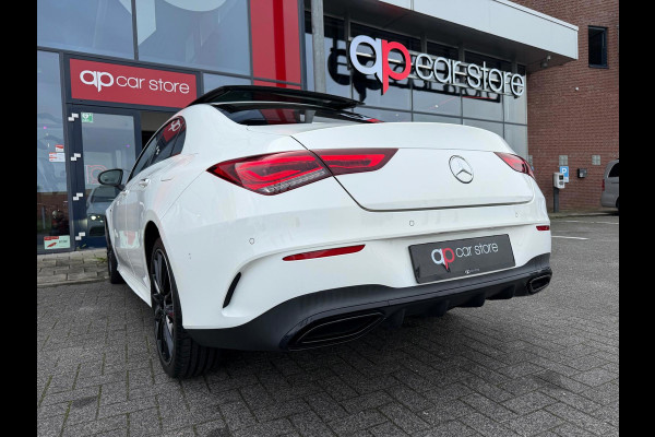 Mercedes-Benz CLA-Klasse 250 e Hybride AMG Night pakket Panorama Ambient light