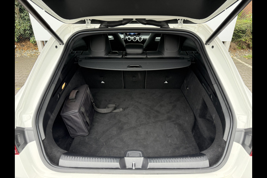 Mercedes-Benz CLA-Klasse Shooting Brake 250 e Business Solution AMG | Pano | Ambient Light | MultiBeam LED | DAB+