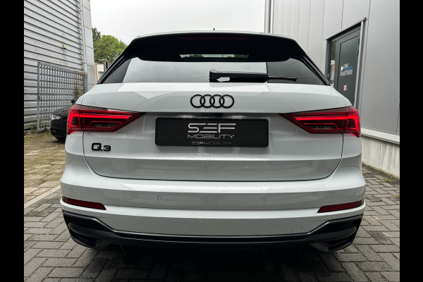 Audi Q3 45 TFSI e 3x S-Line 245PK | Pano | Keyless | Camera | Matrix | ACC | Lane | 1e eig