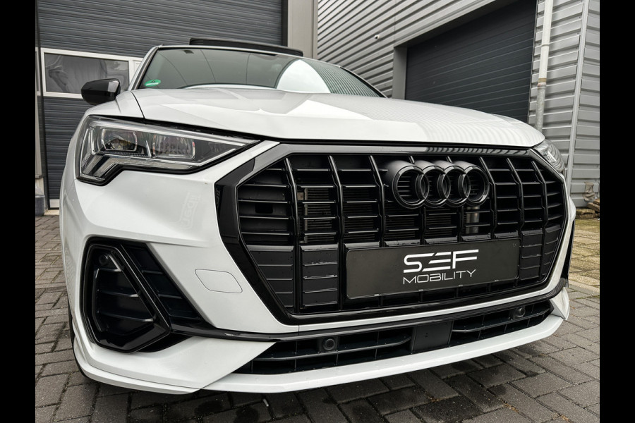 Audi Q3 45 TFSI e 3x S-Line 245PK | Pano | Keyless | Camera | Matrix | ACC | Lane | 1e eig
