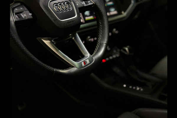 Audi Q3 45 TFSI e 3x S-Line 245PK | Pano | Keyless | Camera | Matrix | ACC | Lane | 1e eig
