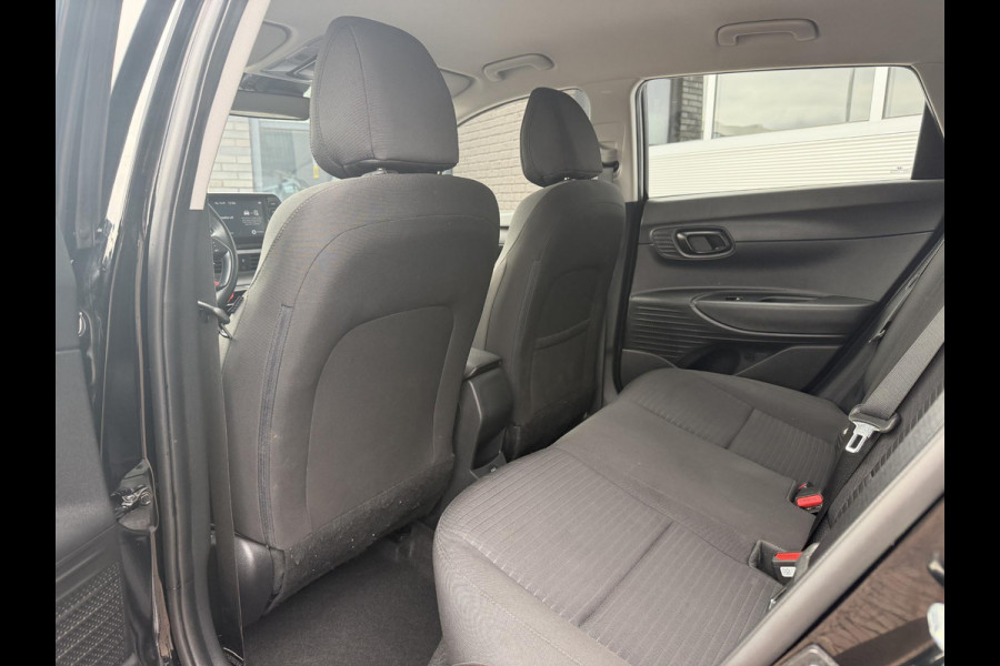 Hyundai i20 1.0 T-GDI 100PK Aut. Advanced | LED | Carplay | Camera | PDC | Stoel- & Stuurverw. | Incl. garantie