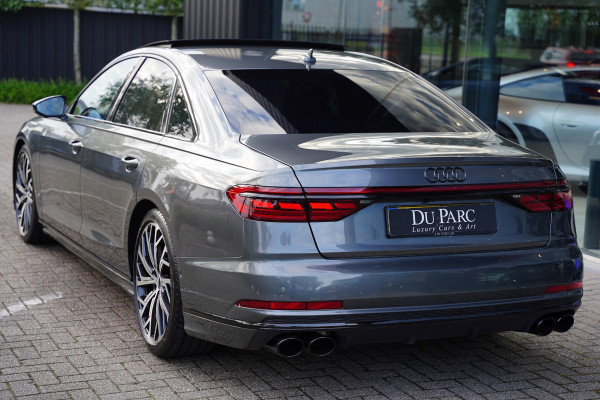 Audi S8 4.0 TFSI Quattro B&O / Active Chassis / NL-Auto / Black Line