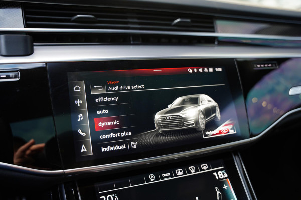 Audi S8 4.0 TFSI Quattro B&O / Active Chassis / NL-Auto / Black Line
