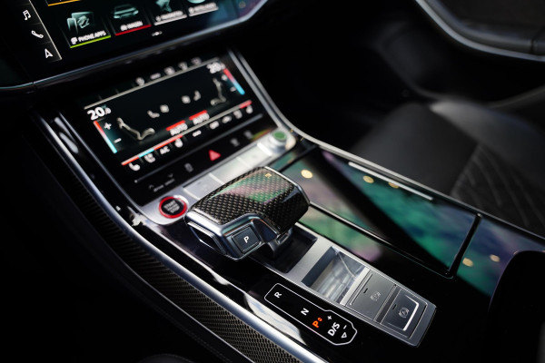 Audi S8 4.0 TFSI Quattro B&O / Active Chassis / NL-Auto / Black Line