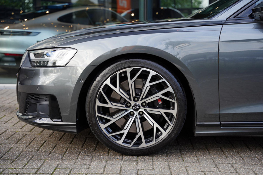 Audi S8 4.0 TFSI Quattro B&O / Active Chassis / NL-Auto / Black Line