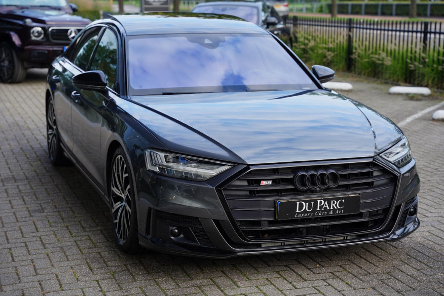 Audi S8 4.0 TFSI Quattro B&O / Active Chassis / NL-Auto / Black Line