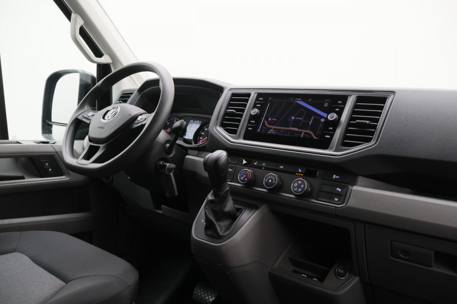 Volkswagen Crafter 35 2.0 TDI DSG 140 PK L2H2 2x schuifdeur, LED, 3-Zits, ACC, Camera, Apple Carplay, Sidesteps, DAB, PDC, 18''
